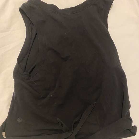 Black lululemon tie top - Picture 1 of 2
